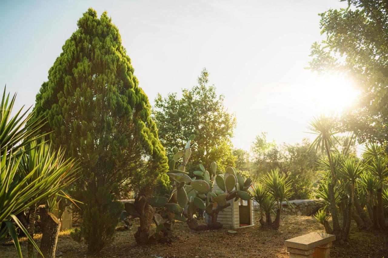 Masseria Agriturismo Il Sorriso Degli Ulivi - Dimora Di Charme Gallipolli Exteriör bild